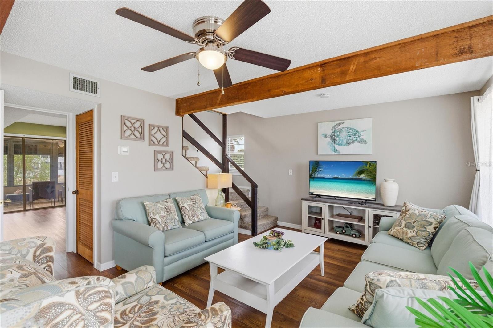 HERNANDO BEACH - Residential
