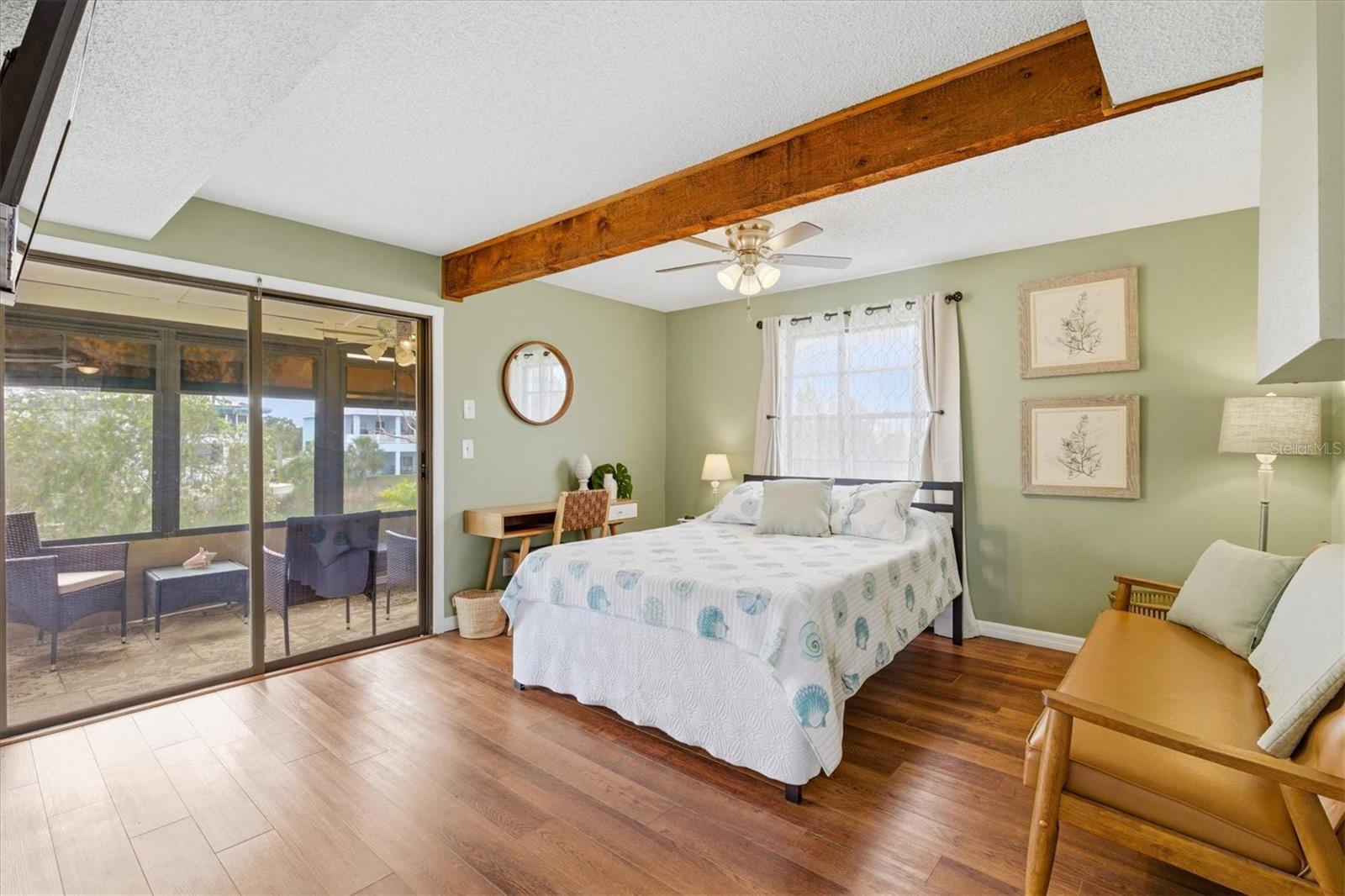 HERNANDO BEACH - Residential