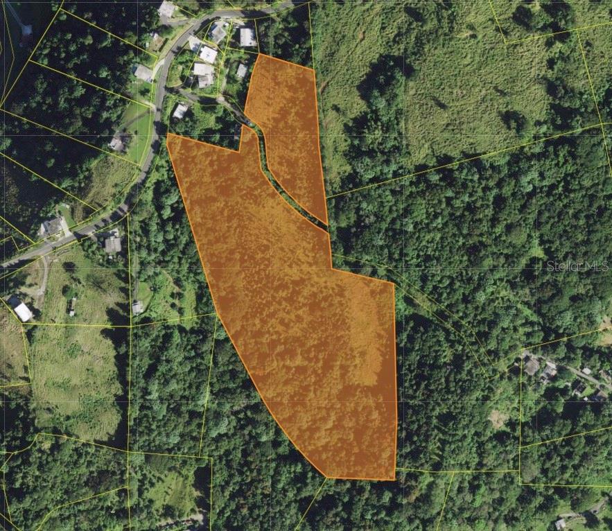 Prime Investment Land Opportunity
The perfect site to build your dream home or for developers! If you are seeking an exceptional expanse of land for development, your search ends here. Boasting prime soil quality, panoramic countryside views, and an unparalleled community setting, we present these exclusive 19.16 cuerdas of land. ? We invite you to schedule a viewing to experience the full potential of this property and begin your next landmark project. ? The perfect site to build your dream home or for developers! Zoning & Development Potential: Beautiful 18.61-acre (cuerdas) estate located in Bo. Campo Rico, Sec. Peniel, Canóvanas, PR. The perfect site to build your dream home or for developers, thanks to its R-G zoning. This property is zoned R-G (General Agricultural), offering a wide array of residential, commercial, and agricultural development opportunities. Permitted uses include single or two-family housing, Short-Term Rentals (Airbnb/VRBO), Bed & Breakfasts, and specialized Eco-lodging or Agro-lodging projects. For those looking into agribusiness, the zoning allows for traditional crop farming, agroecology, and retail sales of agricultural products and animals. Additional commercial possibilities include startups, artisanal workshops, warehouses, daycare centers, and medical cannabis facilities (cultivation, manufacturing, or distribution). The land is also suitable for renewable energy projects, industrial developments up to 15,000 sq. ft., and retail of basic necessities. Certain institutional uses like schools, religious centers, and health facilities may also be permitted via exception or location consultation.