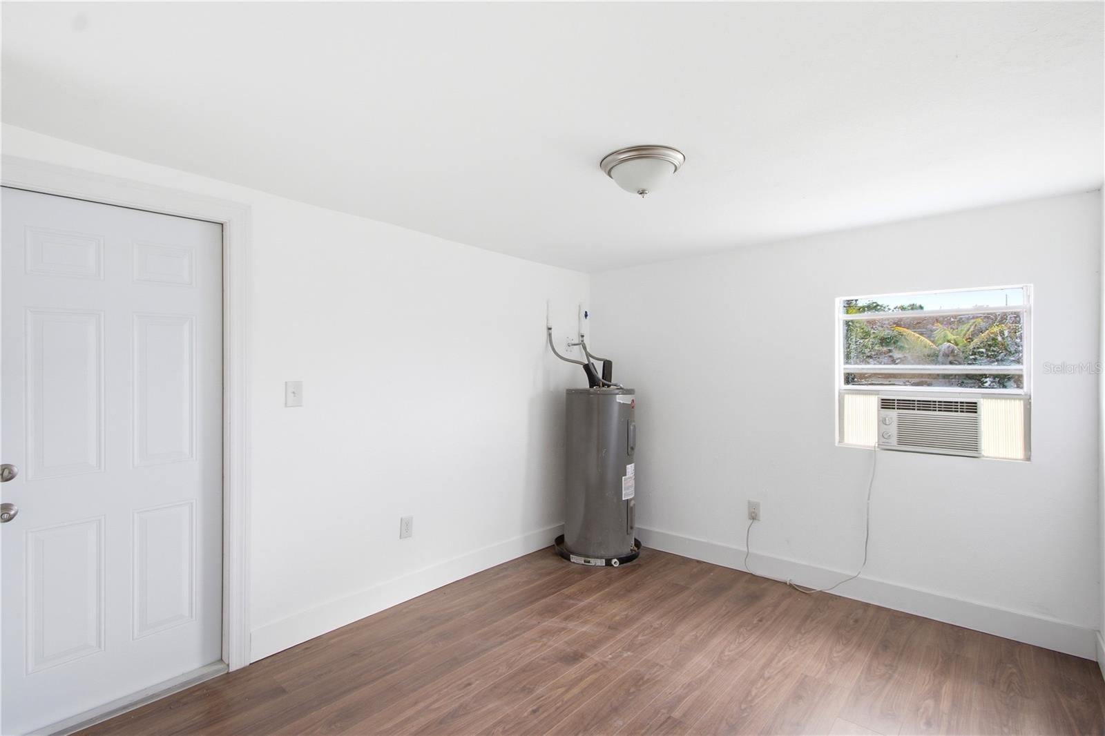 MEADOW LAWN REP - Residential