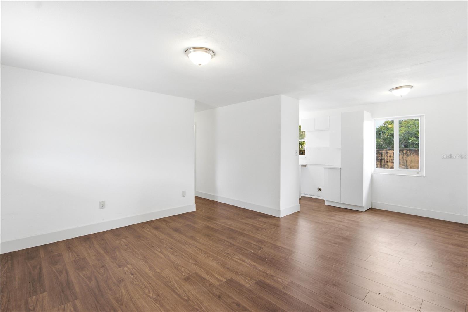 MEADOW LAWN REP - Residential