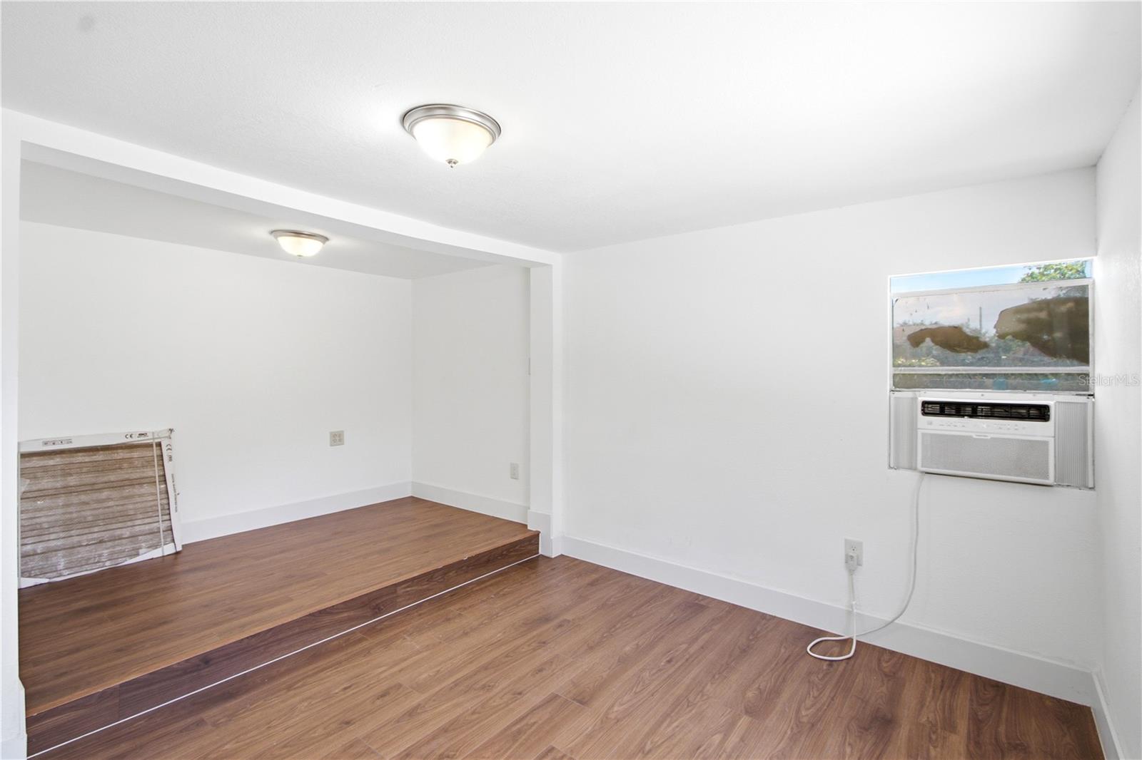 MEADOW LAWN REP - Residential