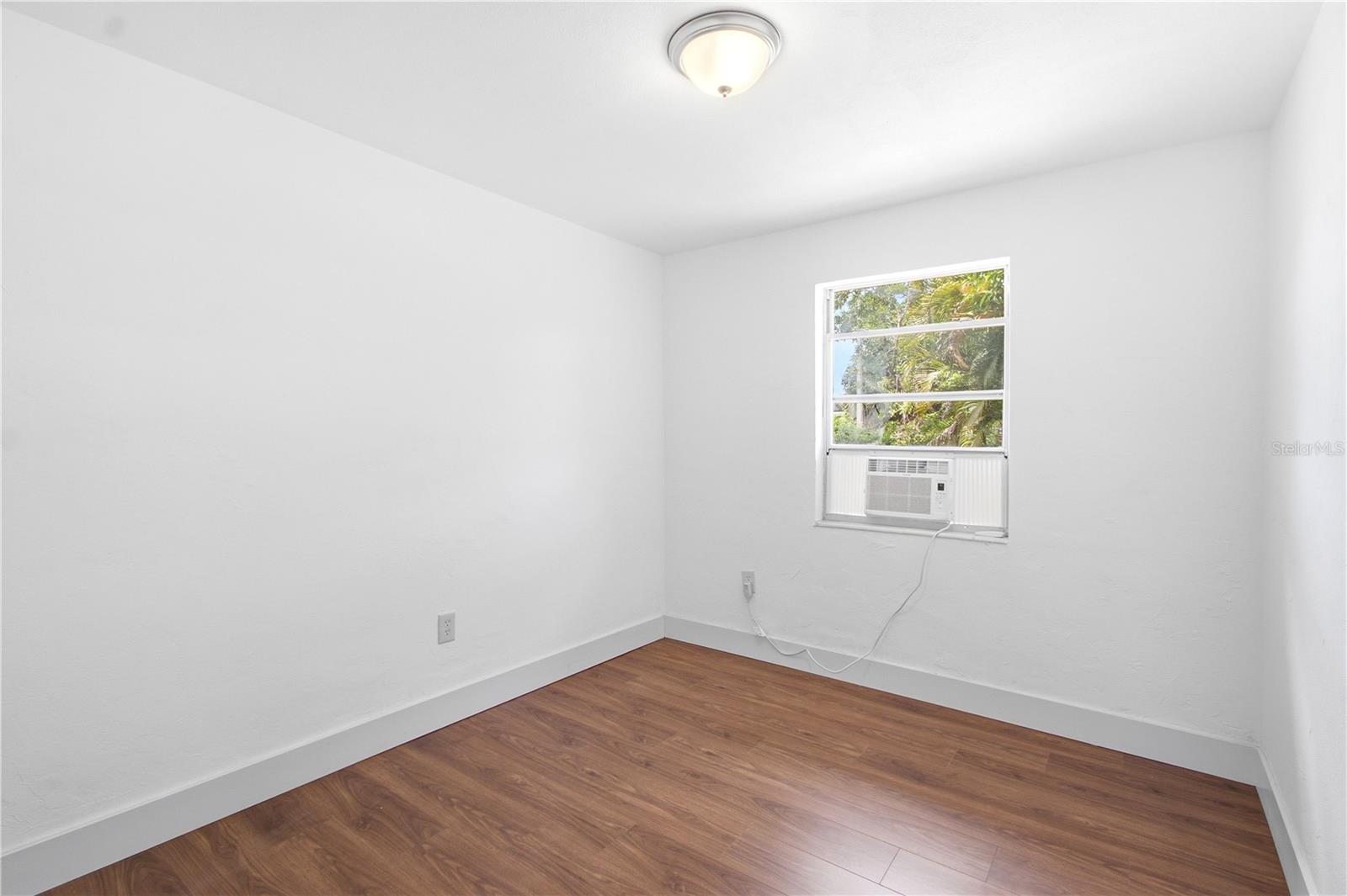 MEADOW LAWN REP - Residential