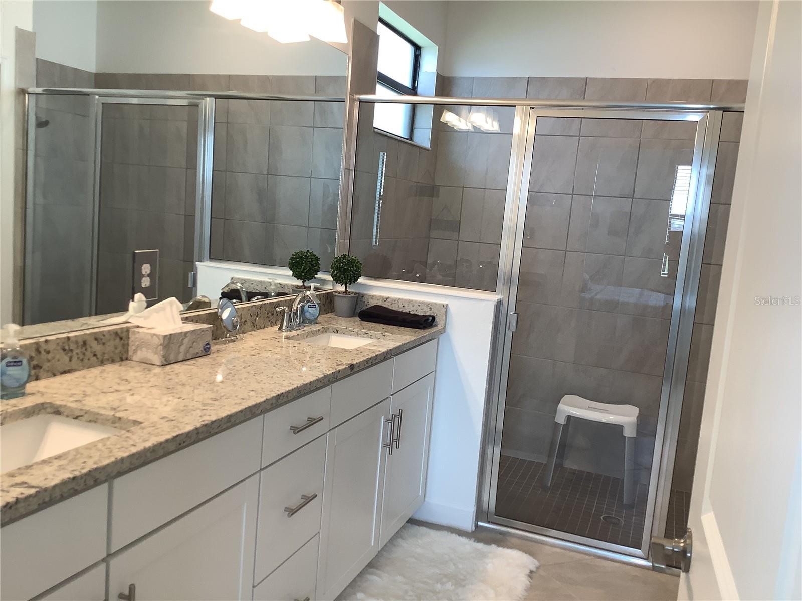 LORRAINE LAKES PH IIA - Residential Lease