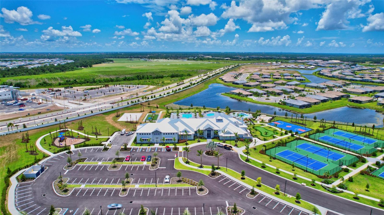 LORRAINE LAKES PH IIA - Residential Lease