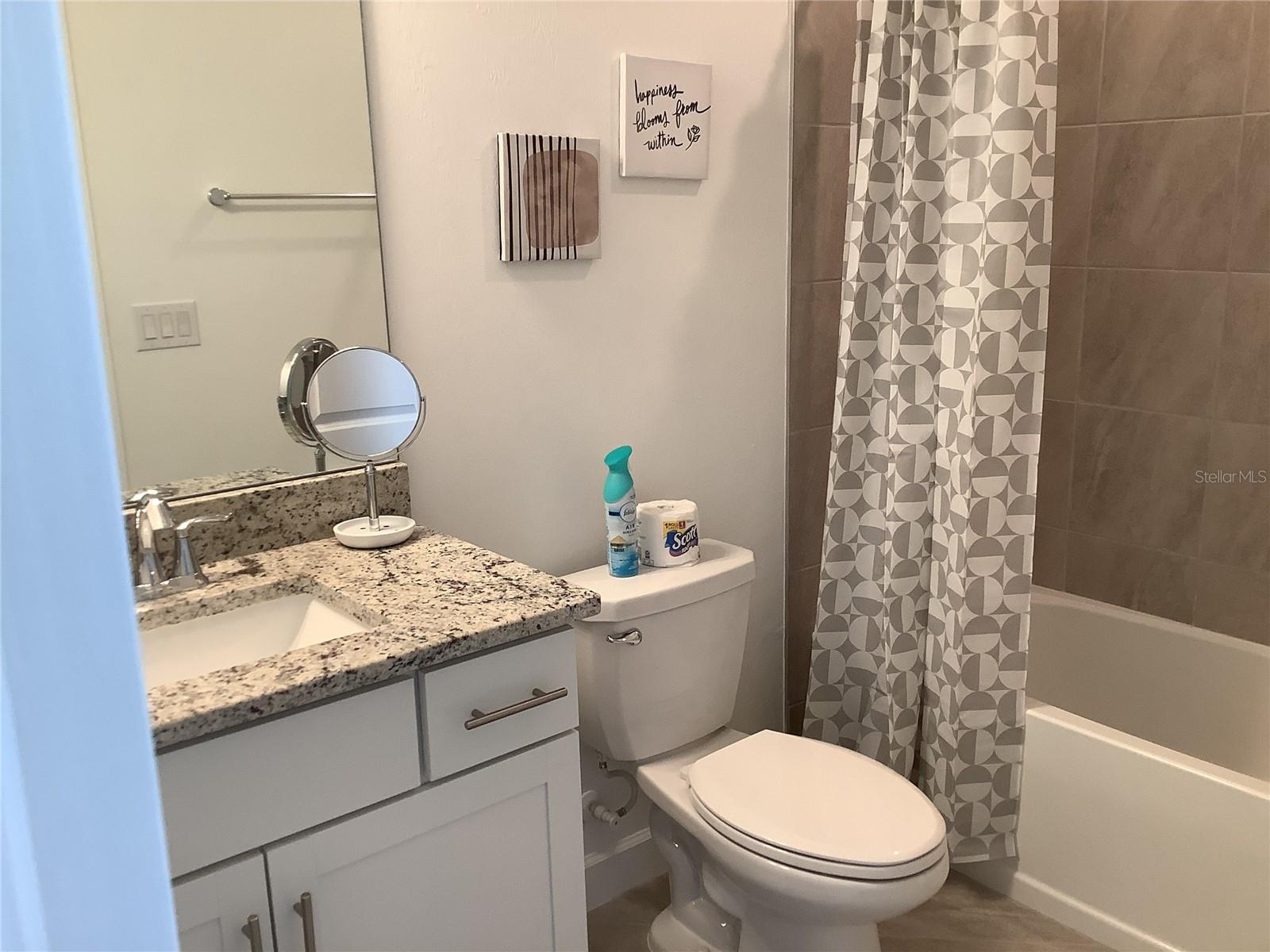 LORRAINE LAKES PH IIA - Residential Lease