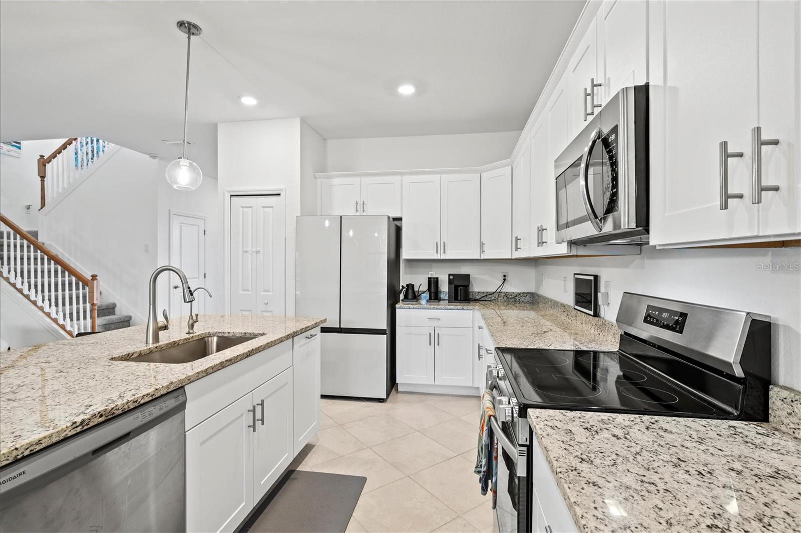 HAMMOCKS/WEST PORT PH I - Residential