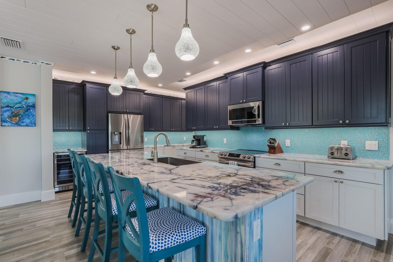 ANNA MARIA BEACH - Residential