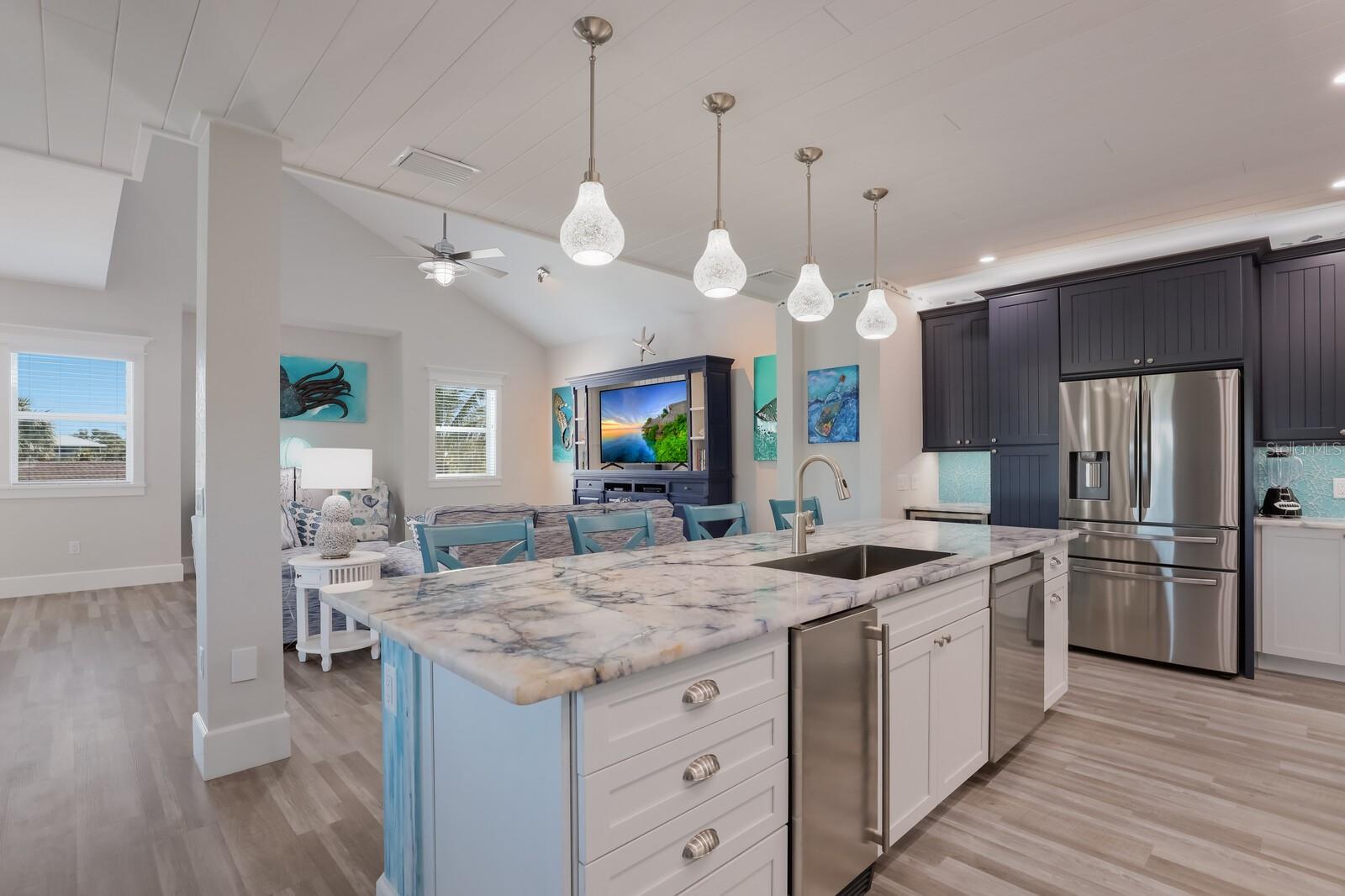 ANNA MARIA BEACH - Residential