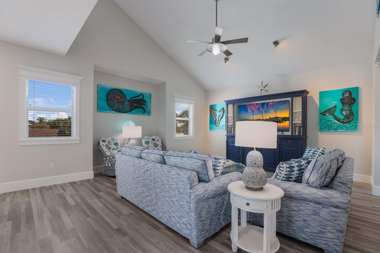 ANNA MARIA BEACH - Residential