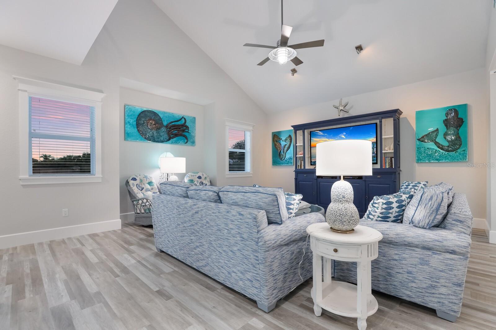 ANNA MARIA BEACH - Residential