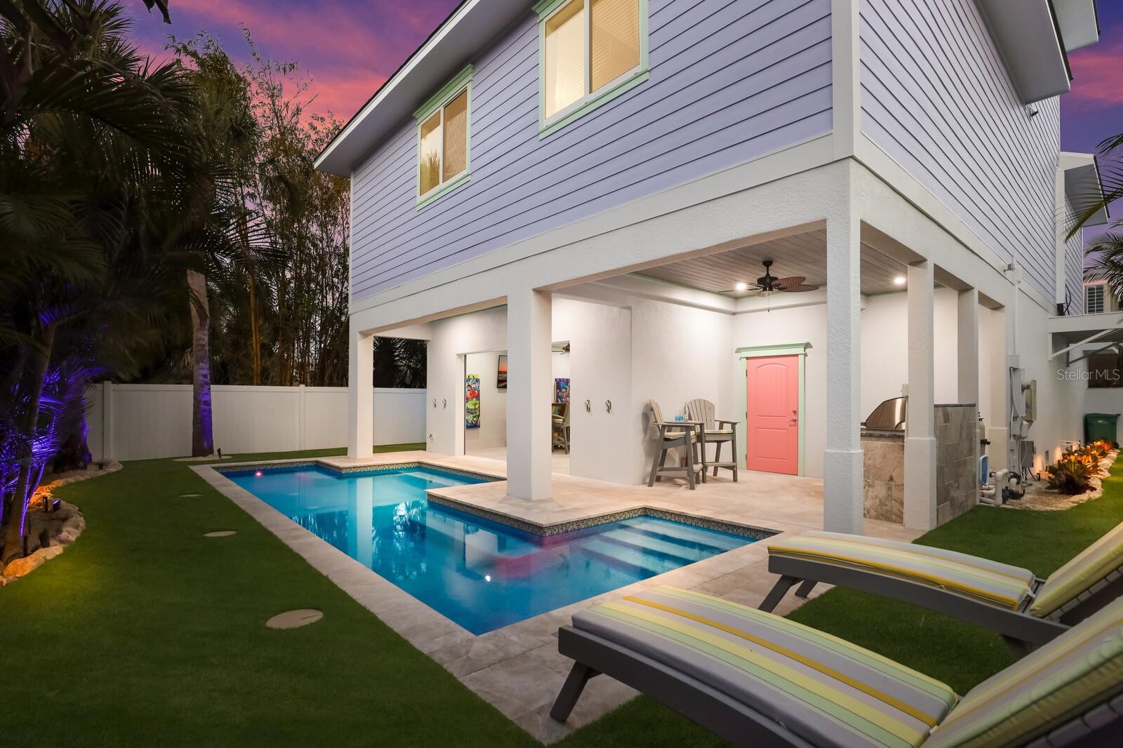 ANNA MARIA BEACH - Residential