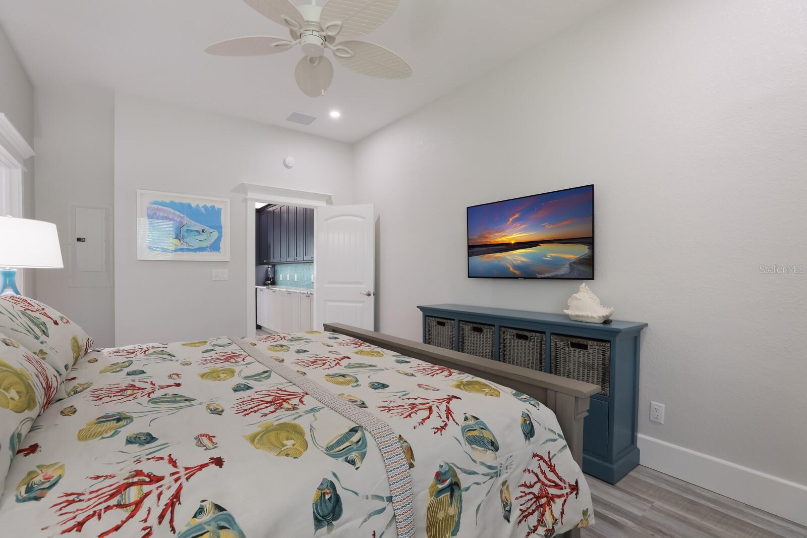 ANNA MARIA BEACH - Residential
