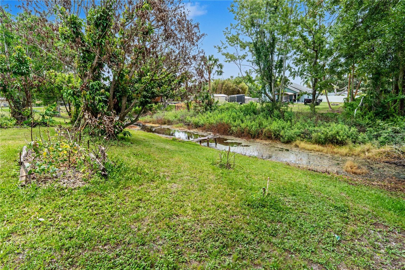 LAKE PADGETT ESTATES - Land
