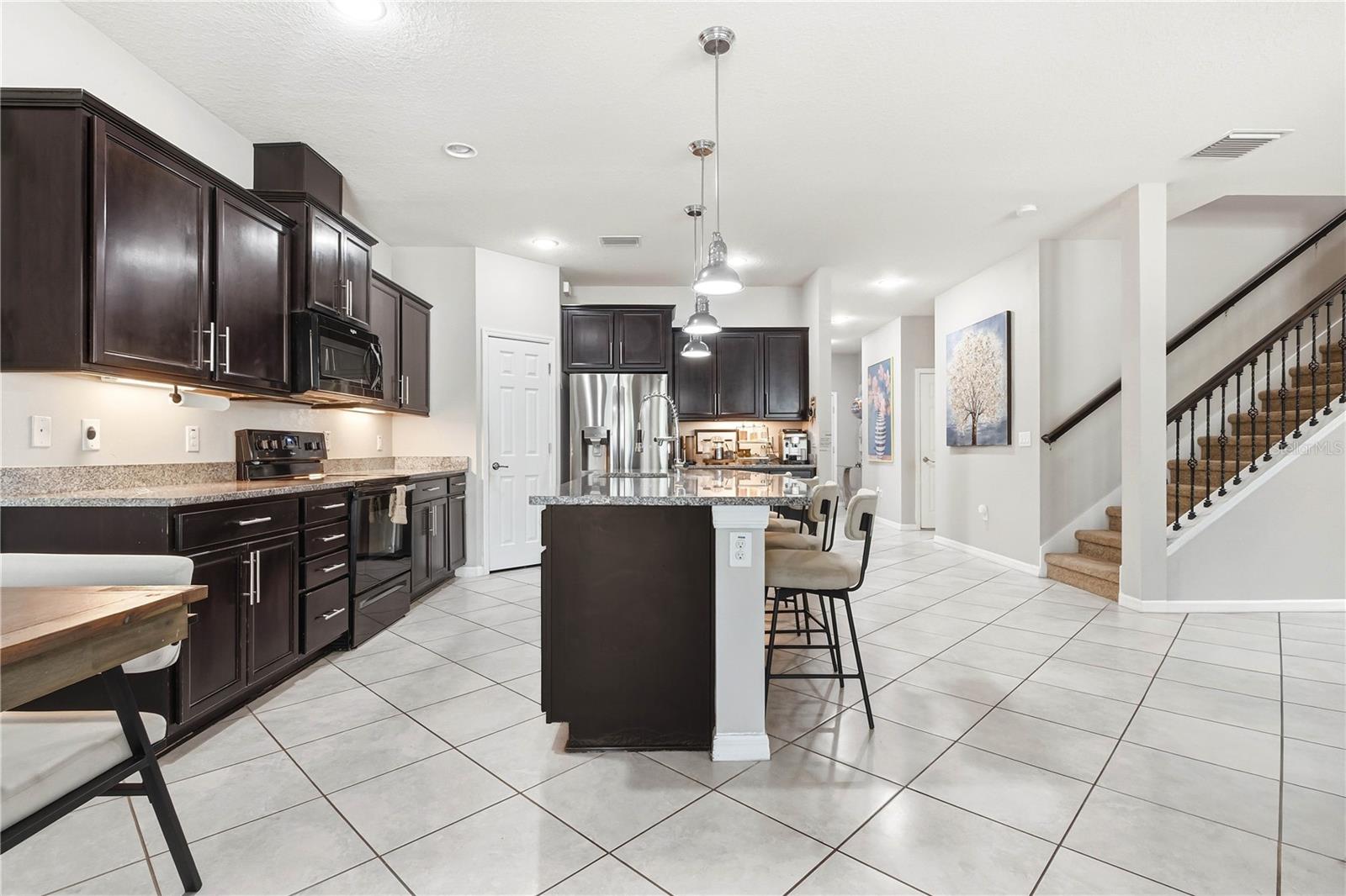 SOUTH FORK TR O PH 1 - Residential Lease