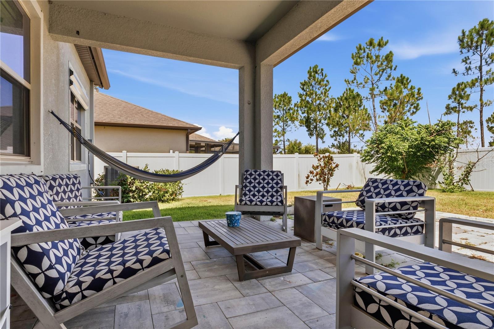 SOUTH FORK TR O PH 1 - Residential Lease