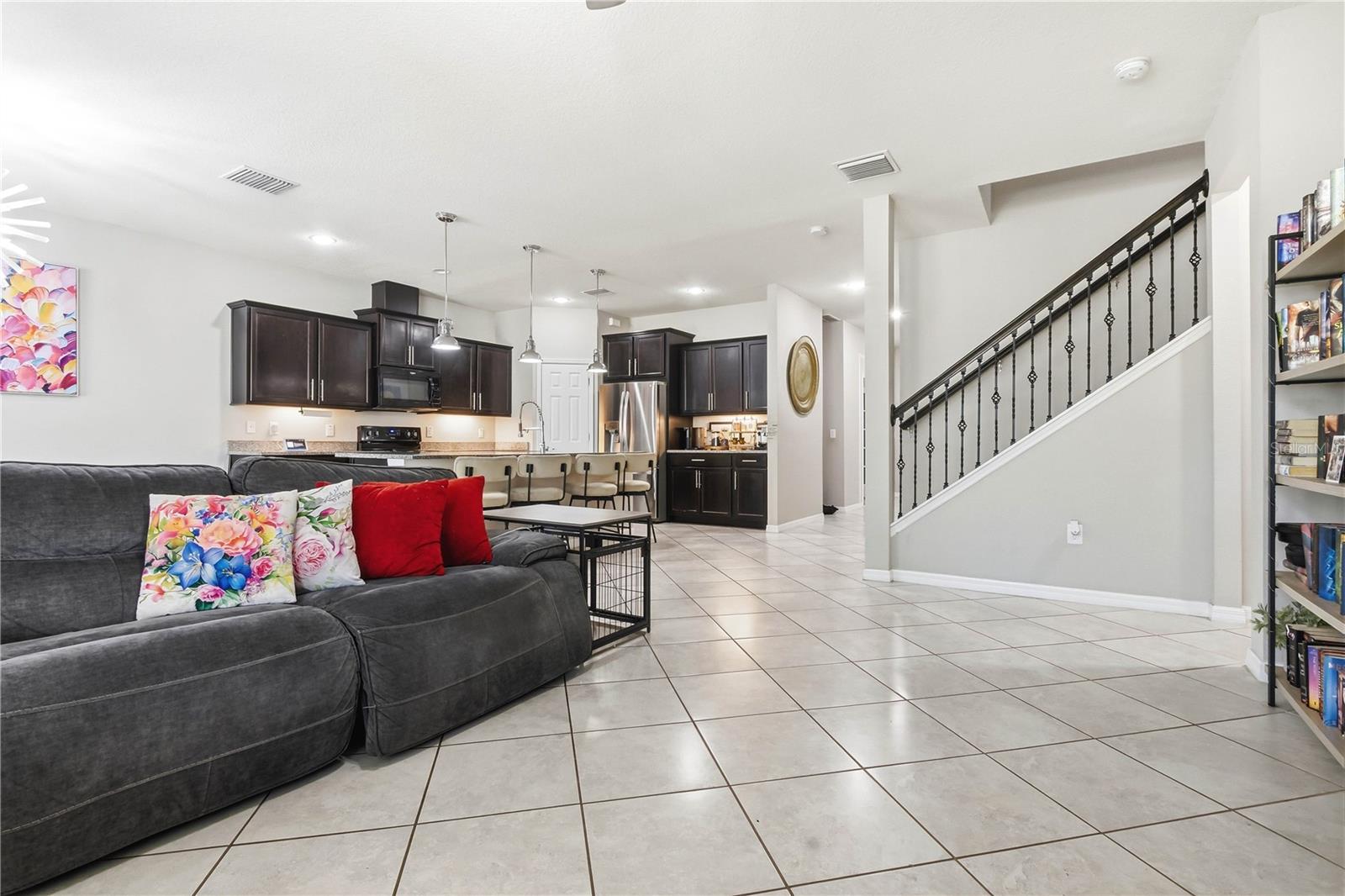 SOUTH FORK TR O PH 1 - Residential Lease
