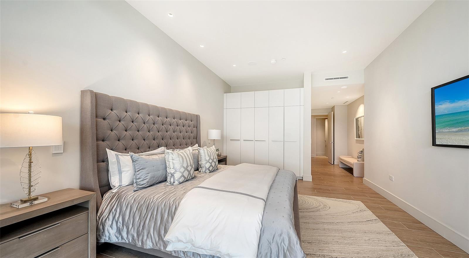 ST. REGIS LONGBOAT KEY - Residential