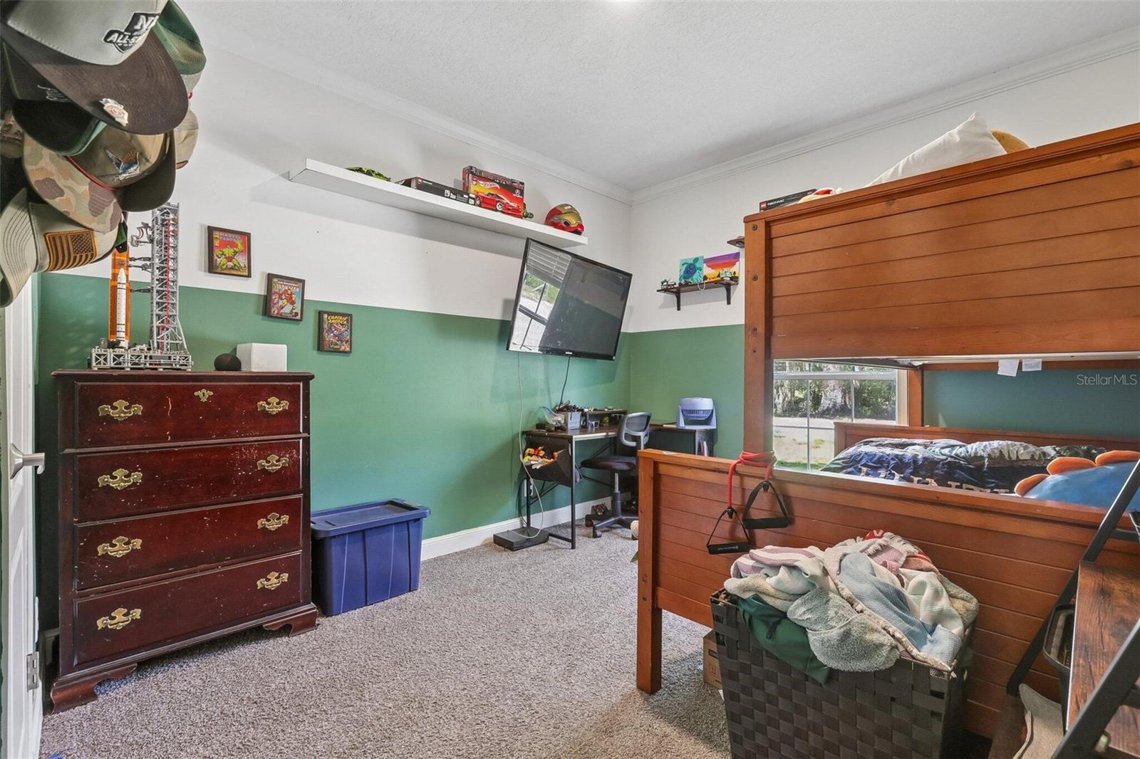 LAKELAND ACRES - Residential