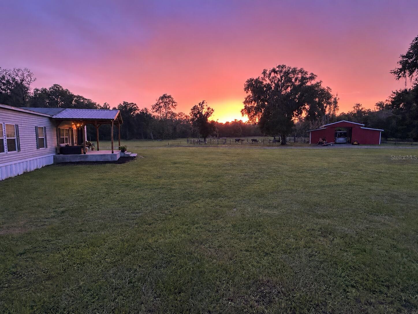 LAKELAND ACRES - Residential
