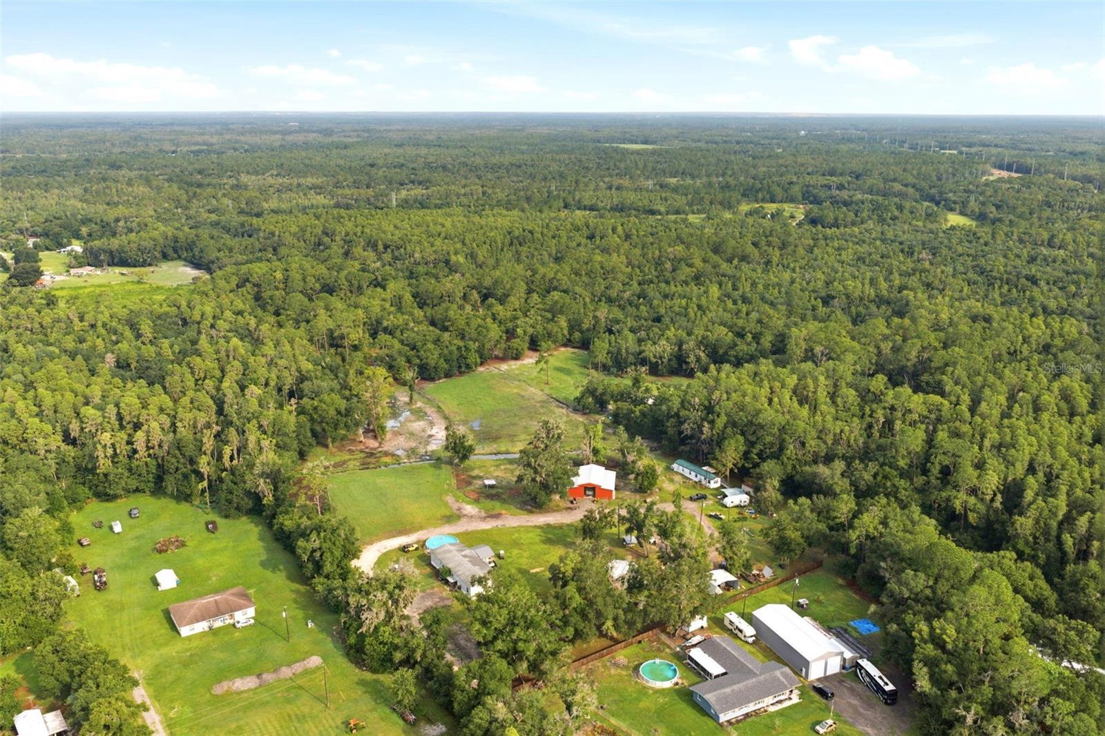 LAKELAND ACRES - Residential