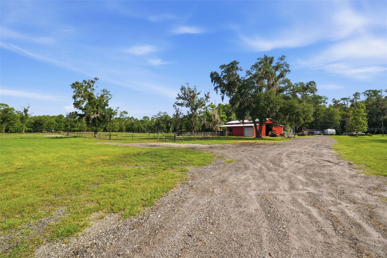 LAKELAND ACRES - Residential