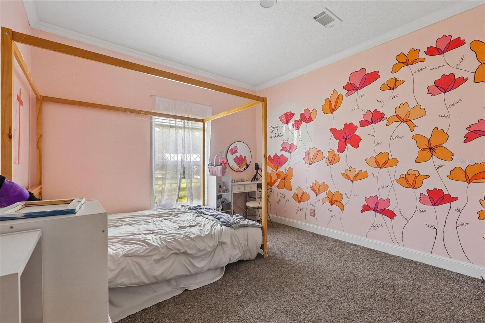 LAKELAND ACRES - Residential