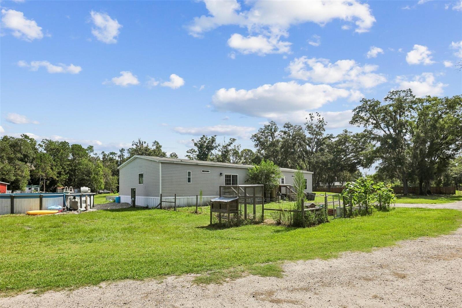 LAKELAND ACRES - Residential