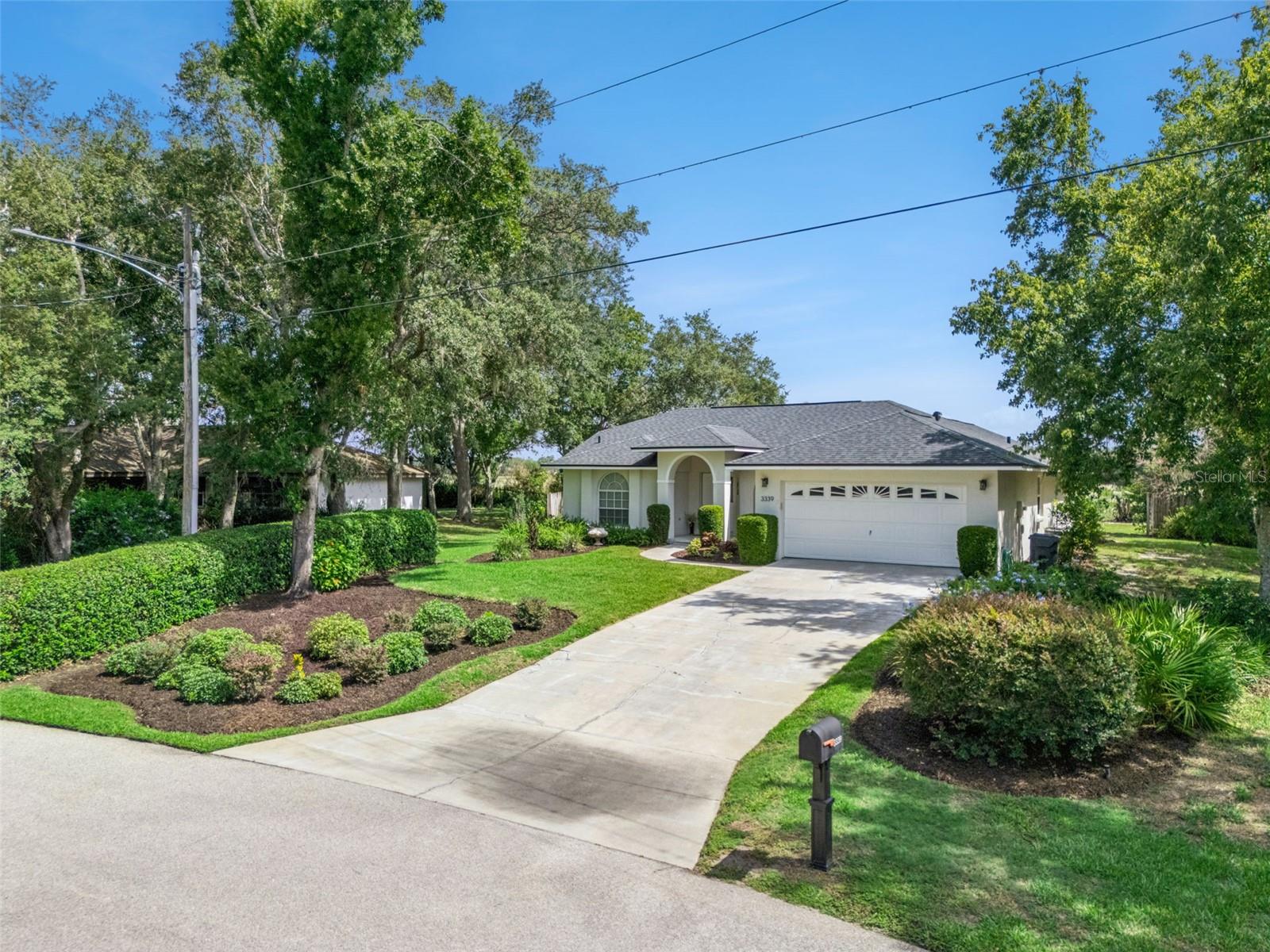 COUNTRY OAKS ESTATES - Residential