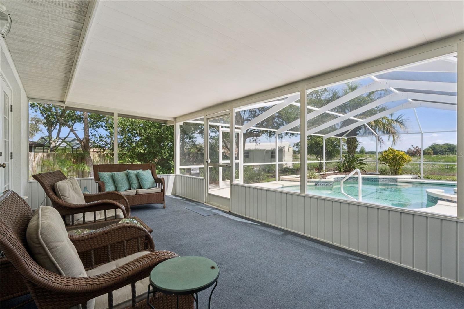 COUNTRY OAKS ESTATES - Residential