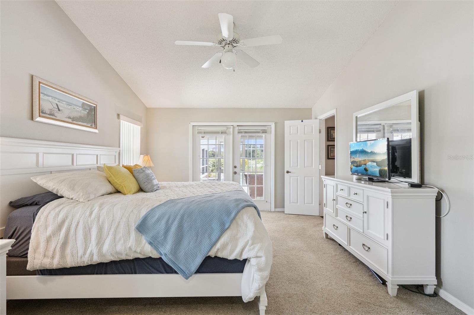 COUNTRY OAKS ESTATES - Residential