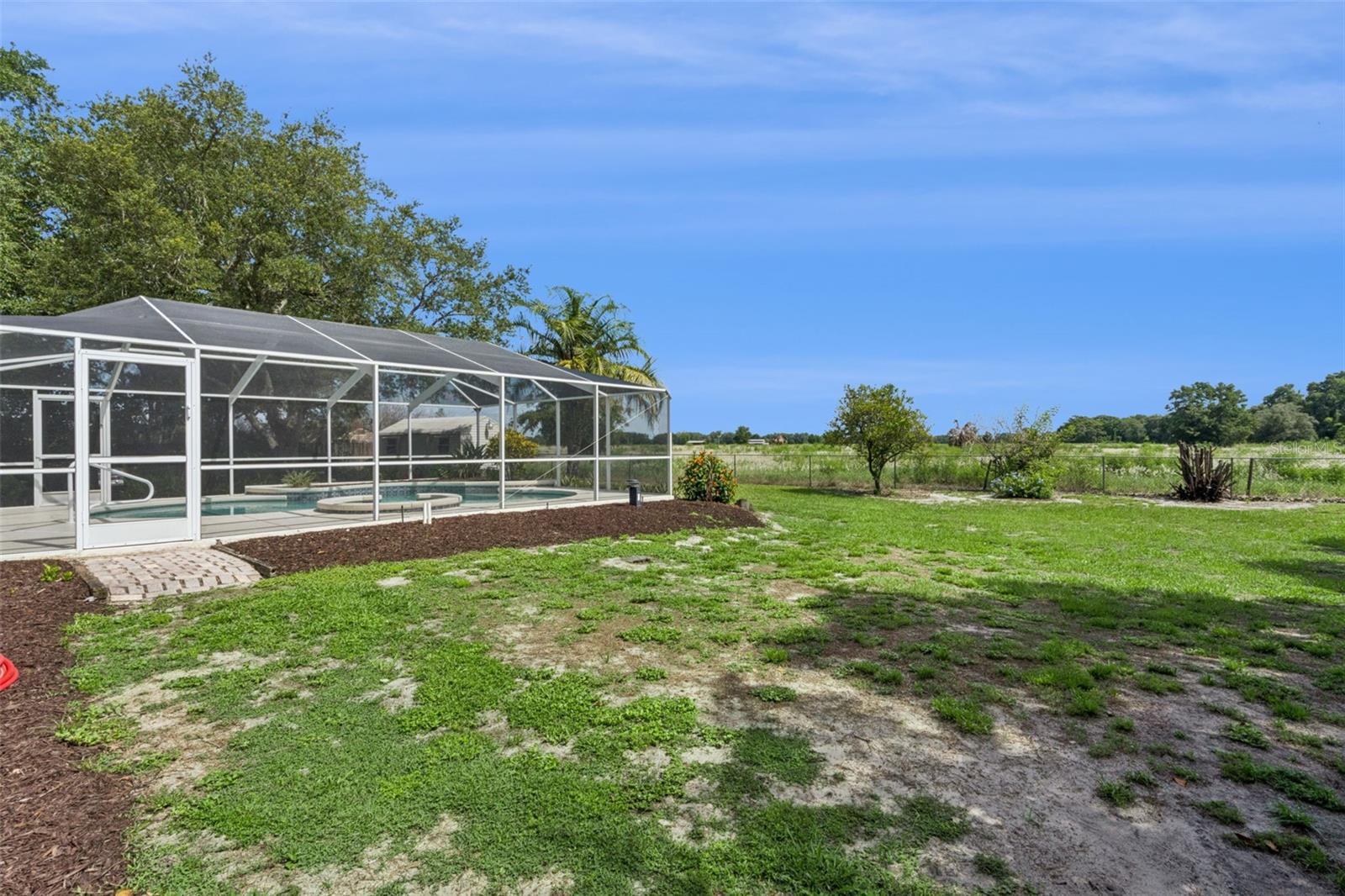 COUNTRY OAKS ESTATES - Residential