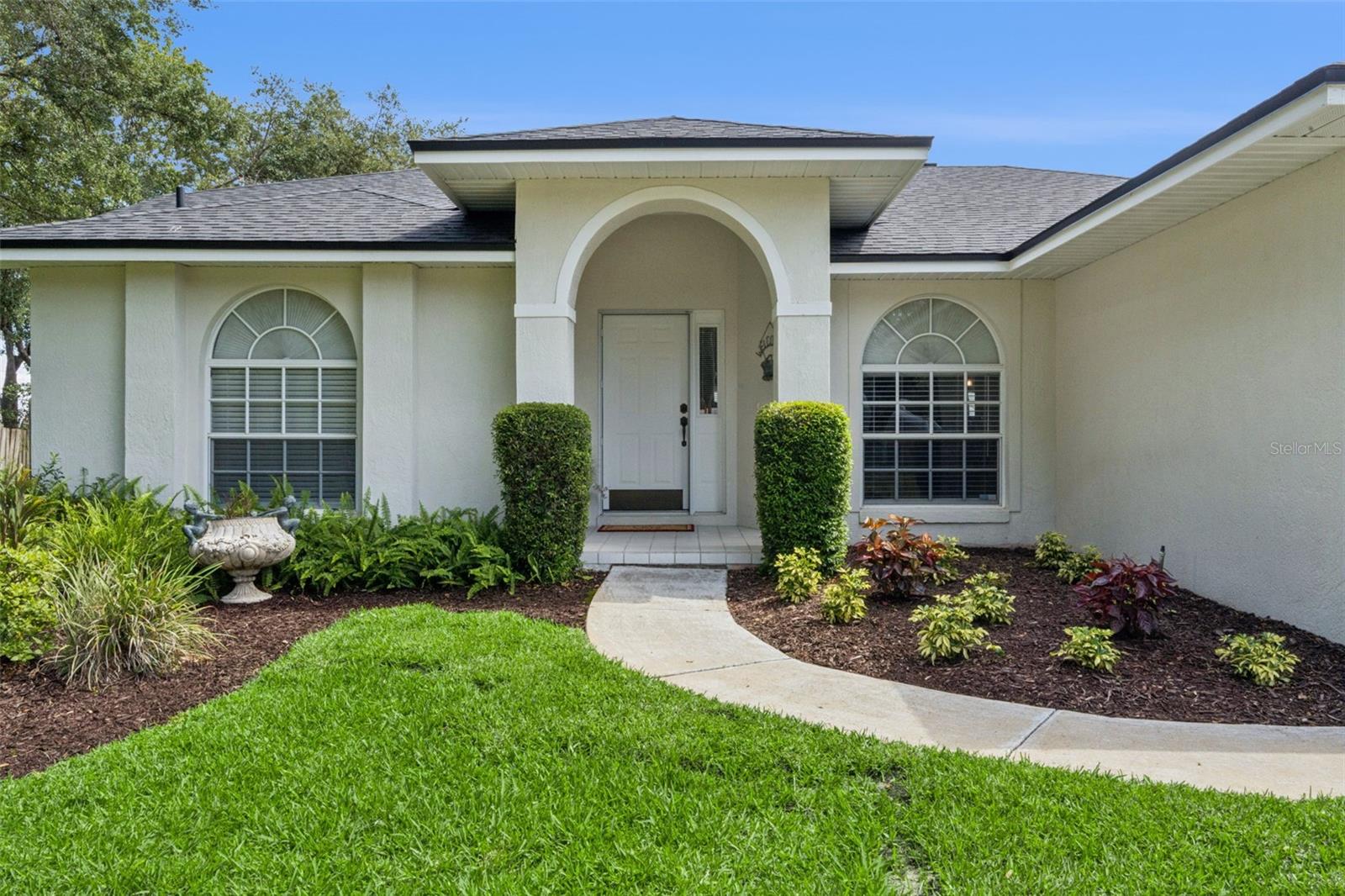 COUNTRY OAKS ESTATES - Residential