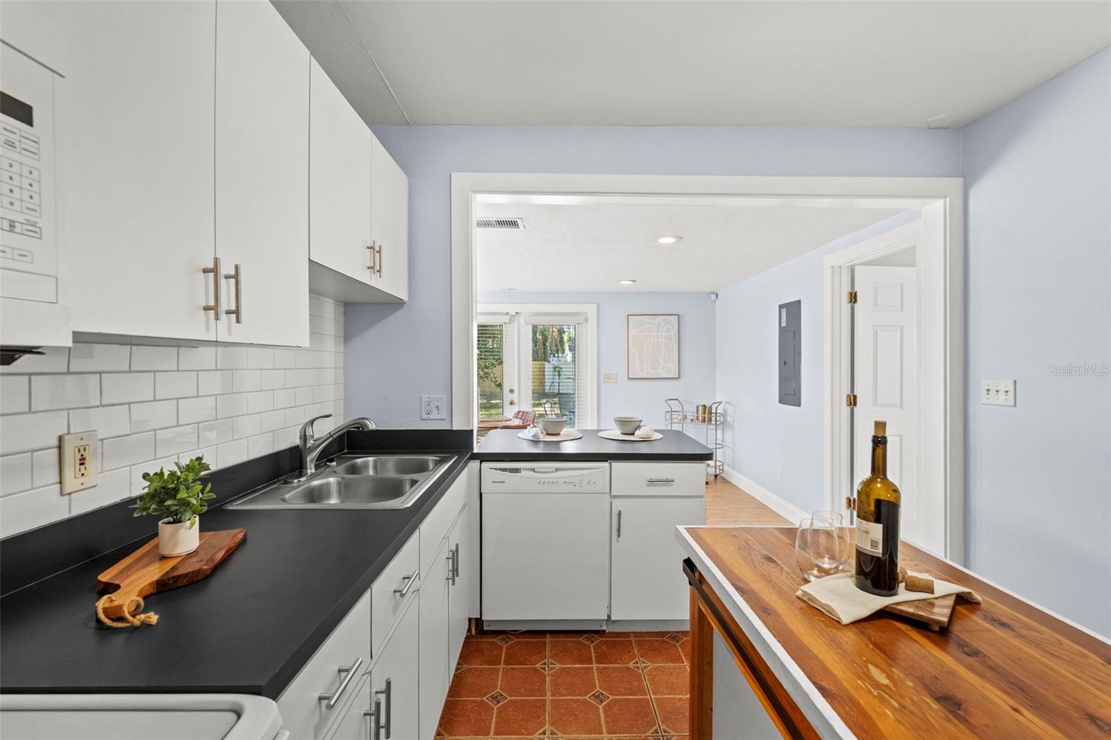 GANDY BLVD PARK - Residential