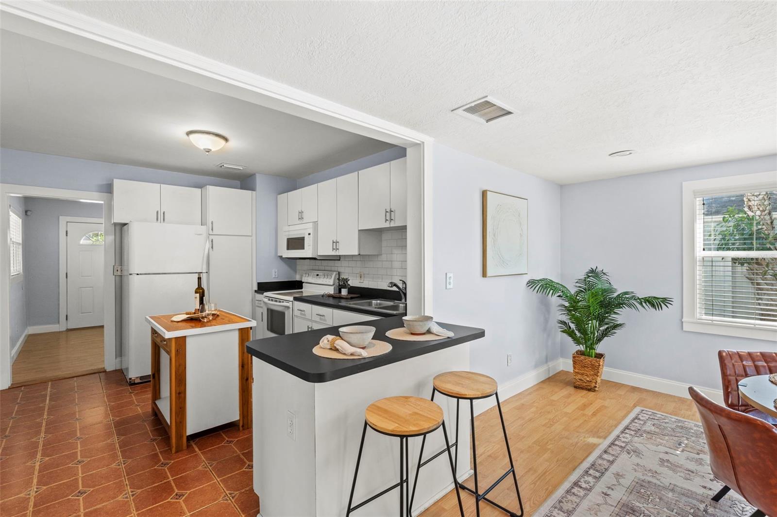 GANDY BLVD PARK - Residential