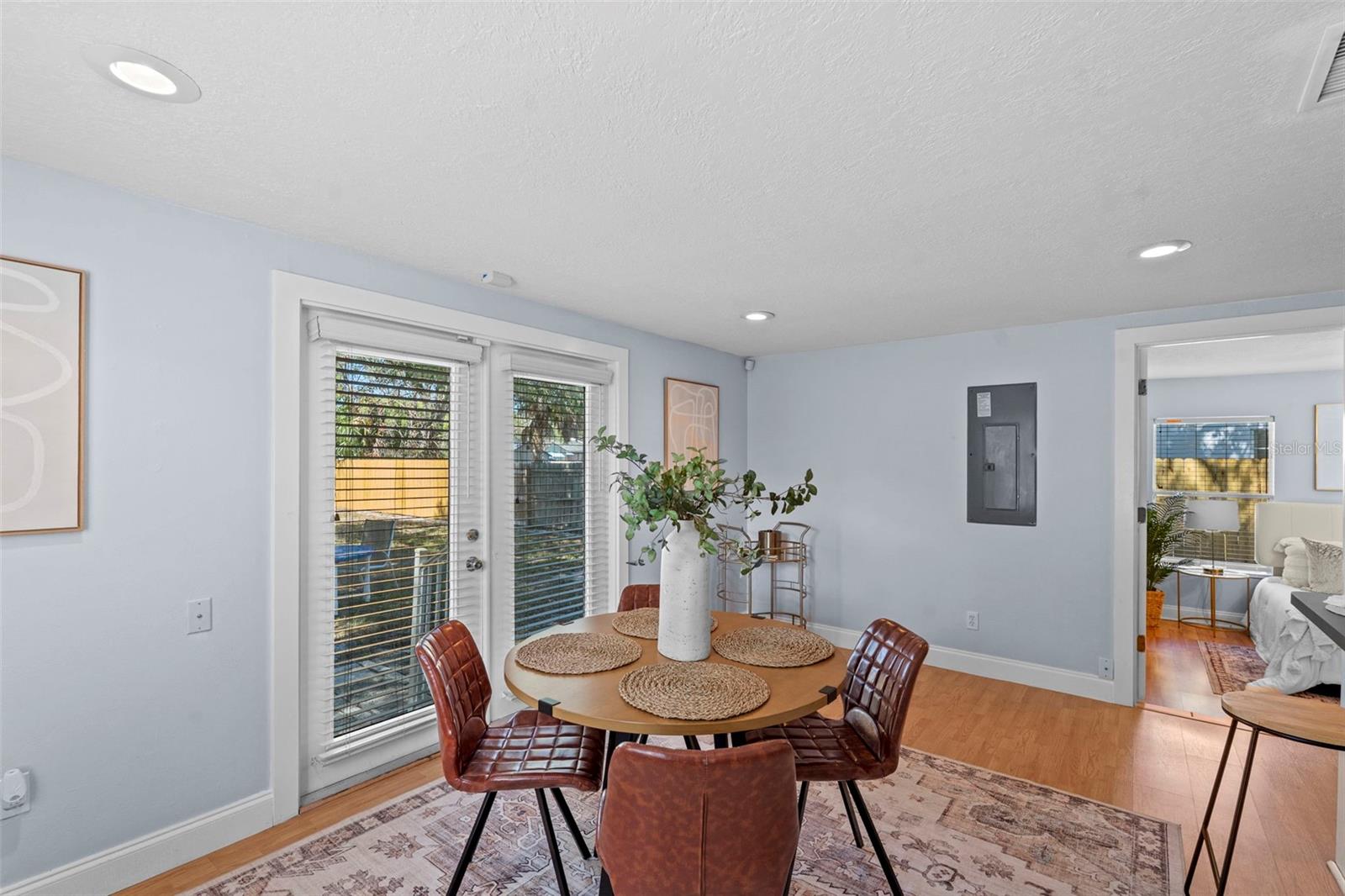 GANDY BLVD PARK - Residential