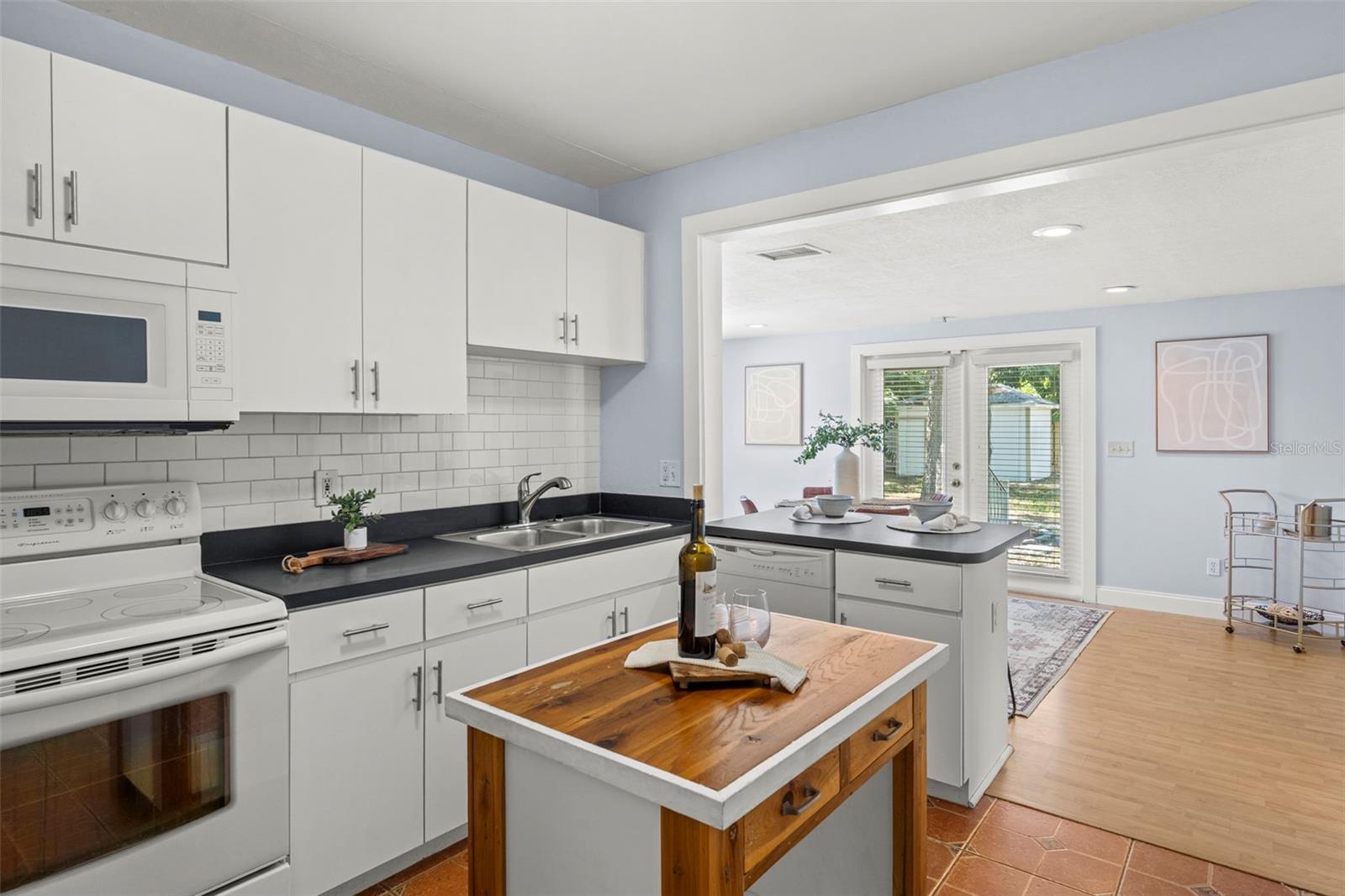 GANDY BLVD PARK - Residential