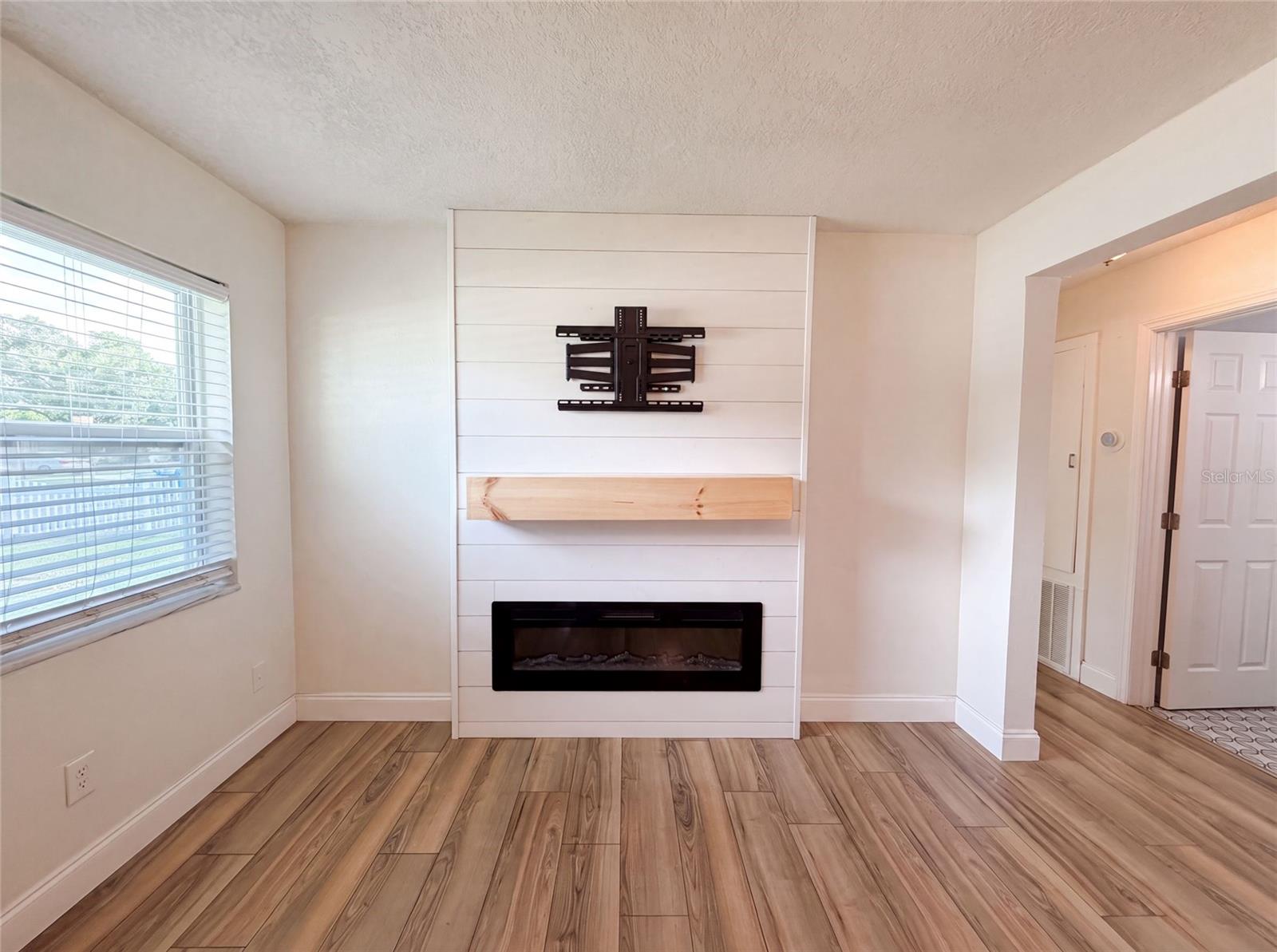 DELTONA LAKES UNIT 74 - Residential