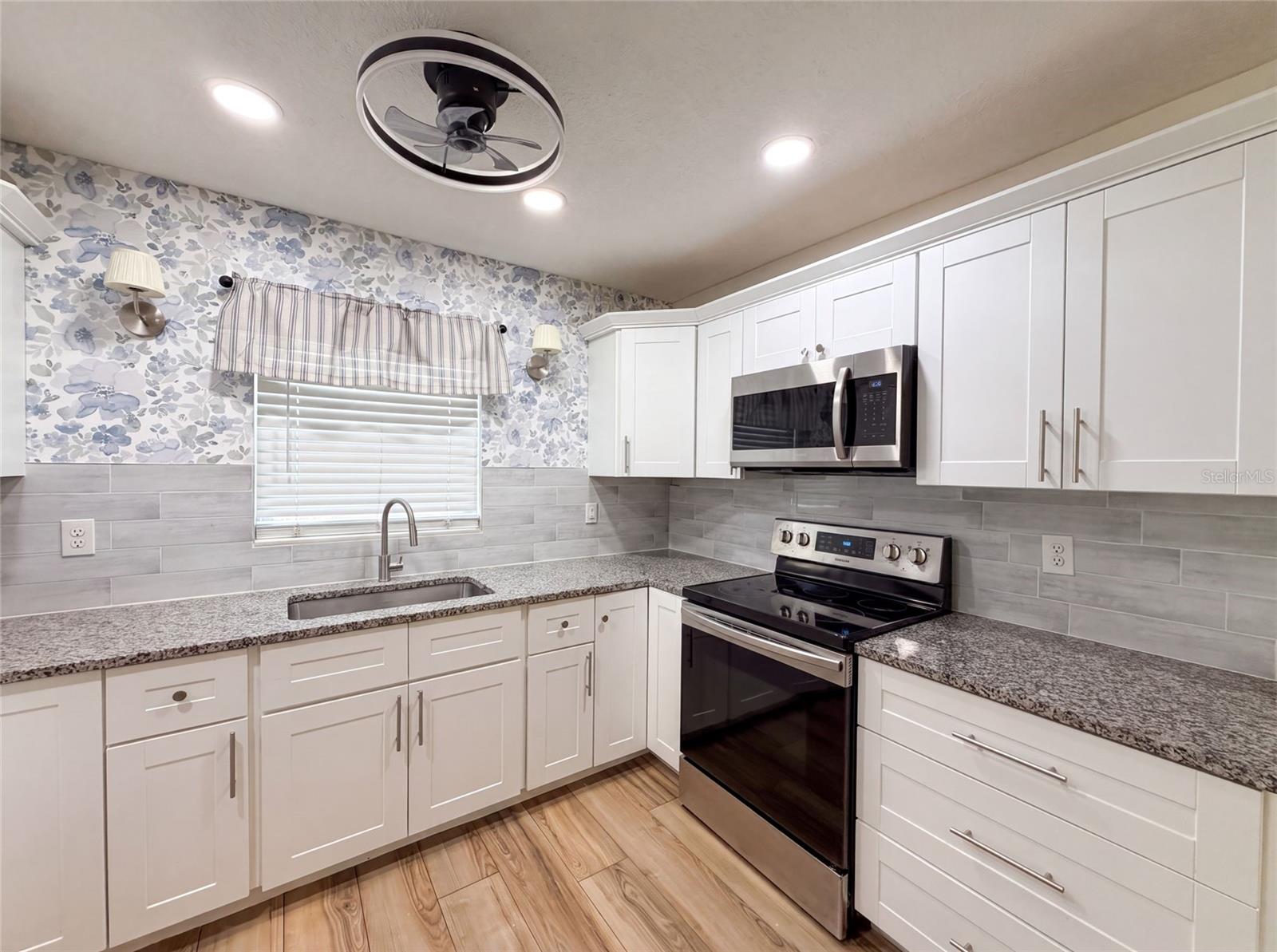 DELTONA LAKES UNIT 74 - Residential