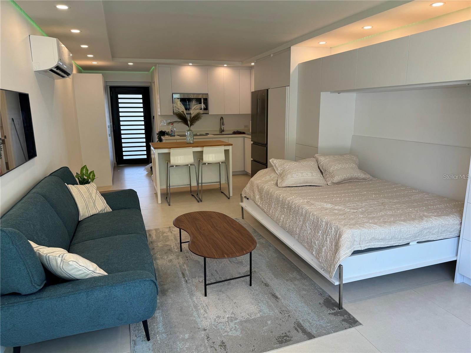 CASTILLO DEL MAR - Residential