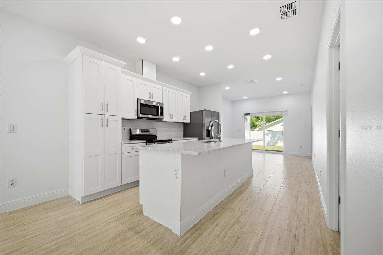 EASTERN HEIGHTS - Residential