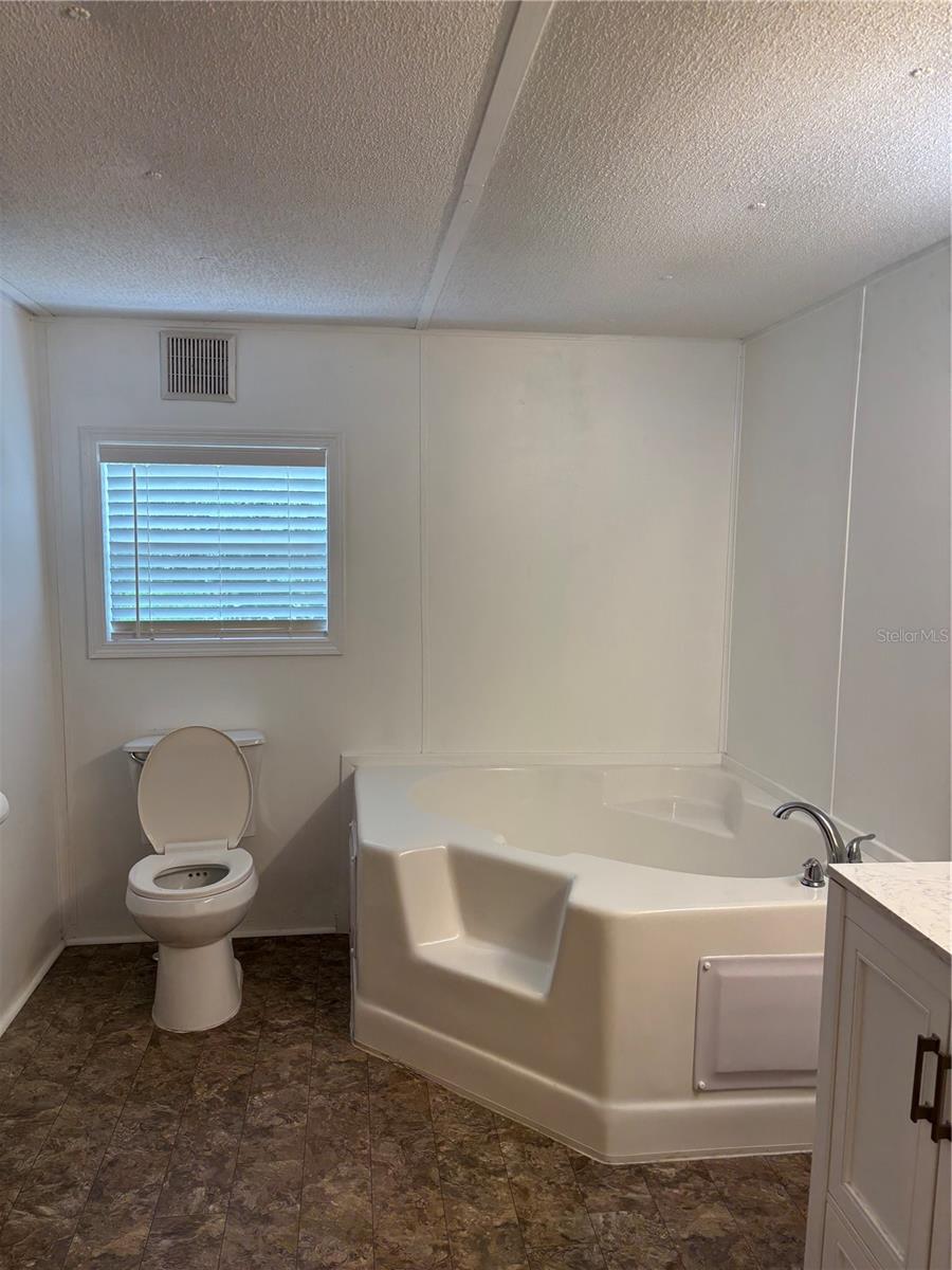 COLUMBIA ESTATES - Residential