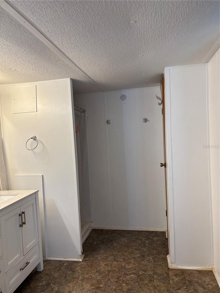 COLUMBIA ESTATES - Residential