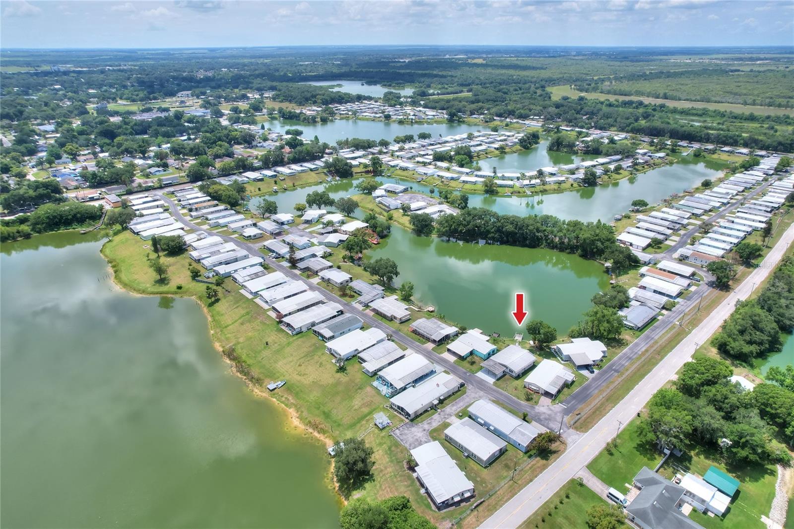FLORAL LAKES - Residential