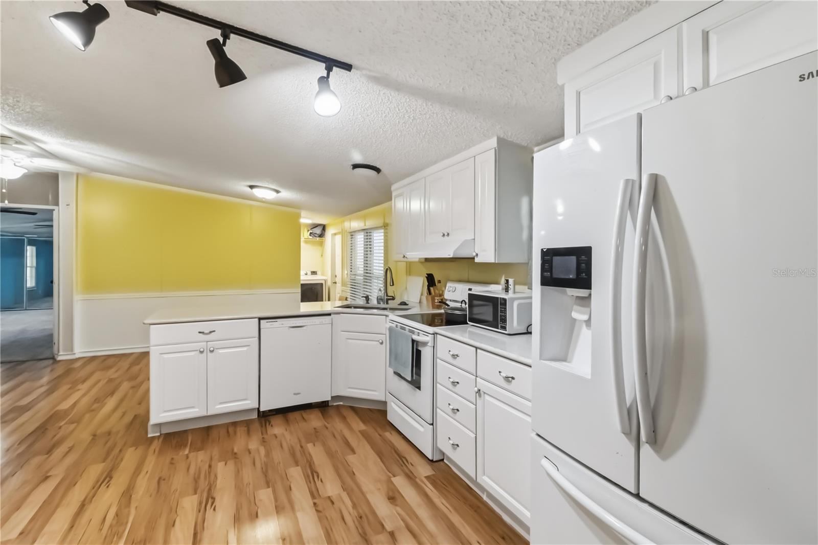 TROPICAL ACRES SOUTH UN 1 - Residential