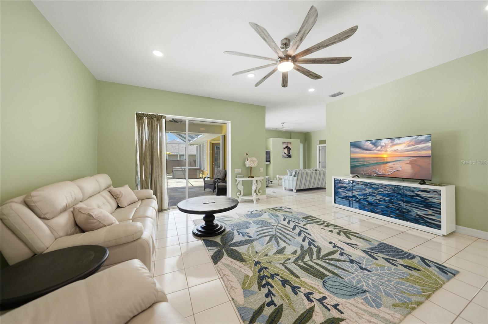 HARBOUR HEIGHTS - Residential