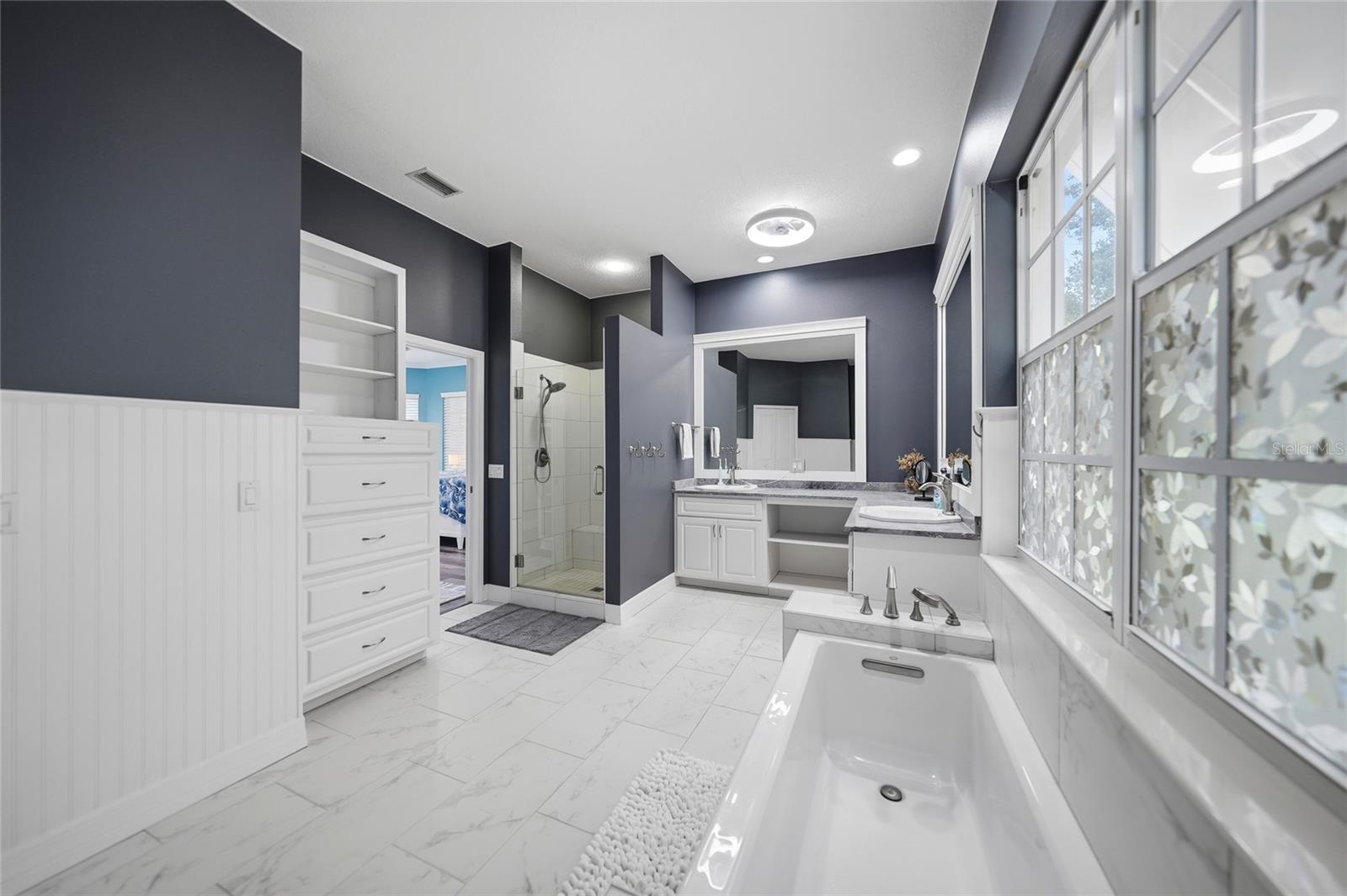 HARBOUR HEIGHTS - Residential