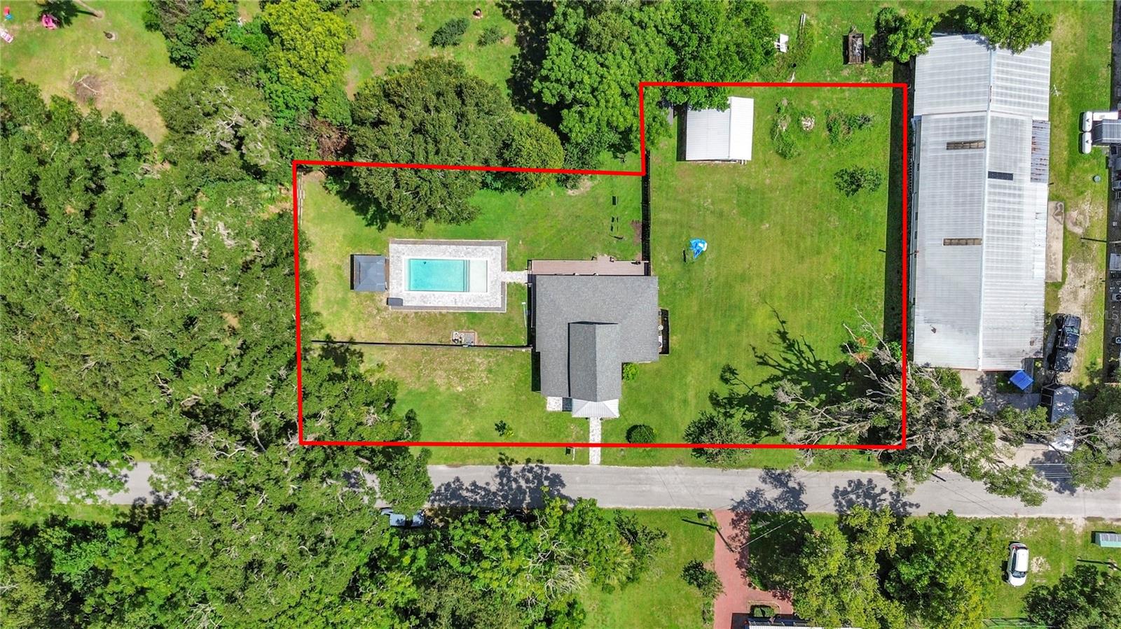 LAKE HELEN BLK 16 RESUB LTS 09 & 10 - Residential