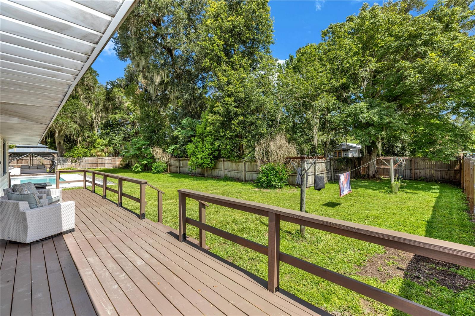 LAKE HELEN BLK 16 RESUB LTS 09 & 10 - Residential