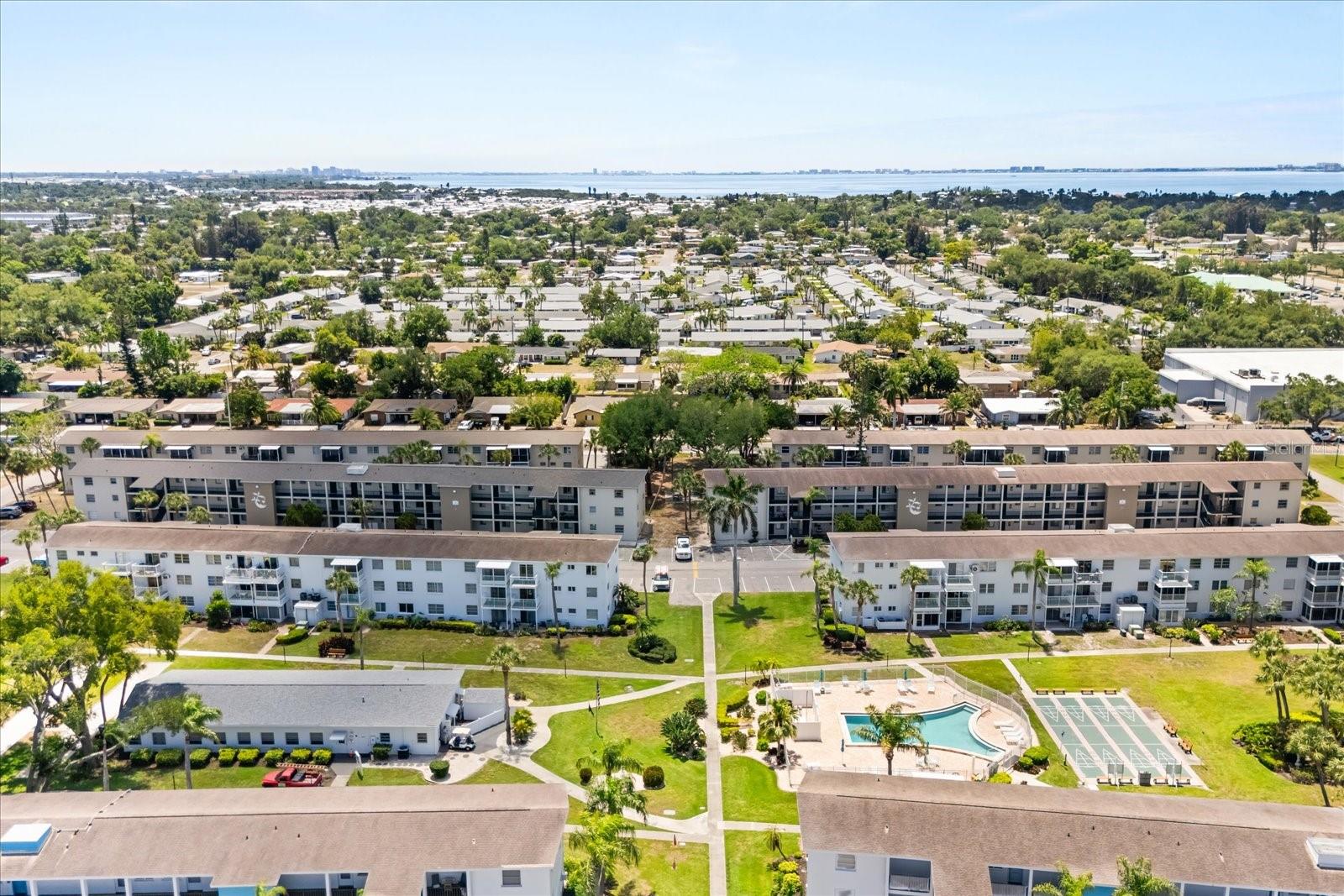 THE FOURTH BAYSHORE - Residential Lease